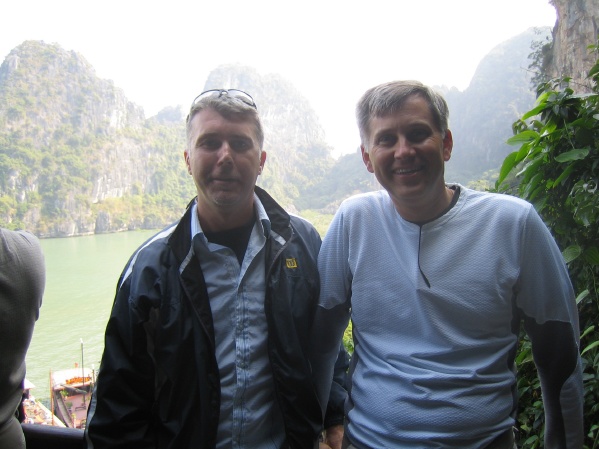 Halong Bay Vietnam - Boat Cruise